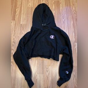 Women’s Cropped Champion Sweatshirt size small